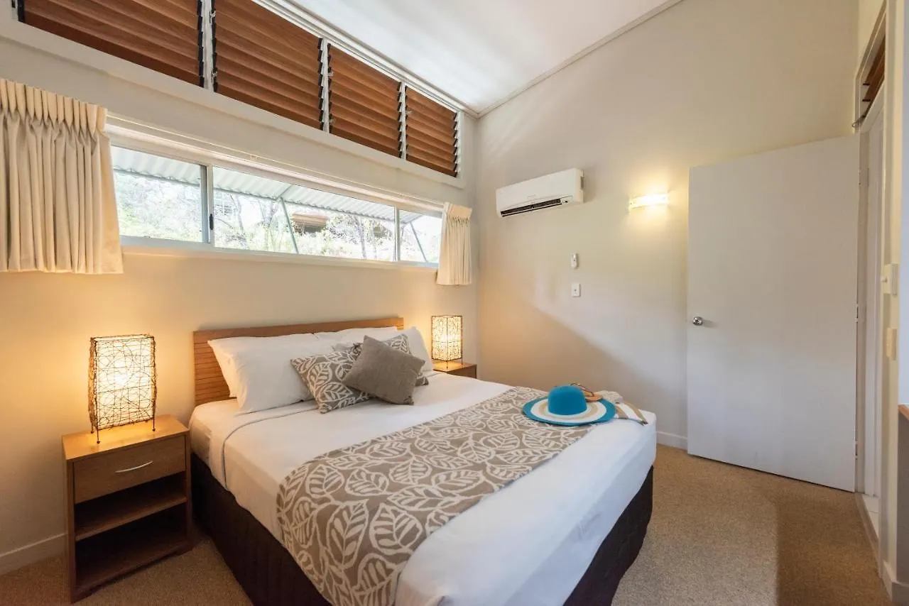 Kingfisher Bay Resort Fraser Island 4*,