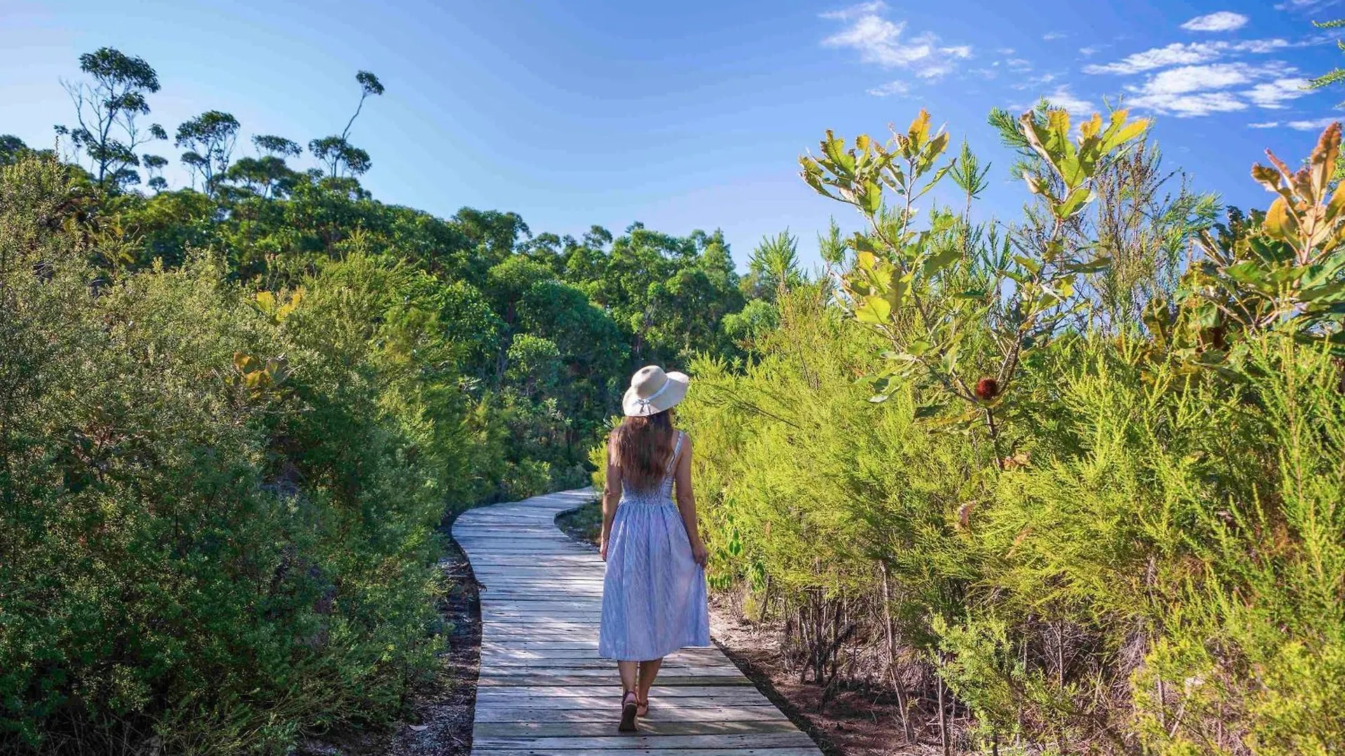 Kingfisher Bay Resort Fraser Island 4*,  Australia