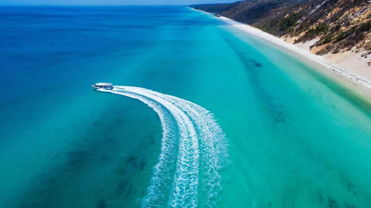 Kingfisher Bay Resort Fraser Island 4*,  Australia