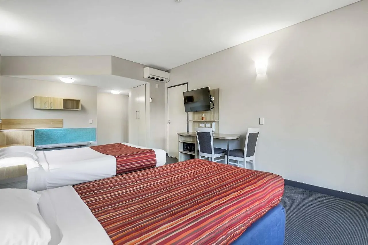 ****  Kingfisher Bay Resort Fraser Island Australia